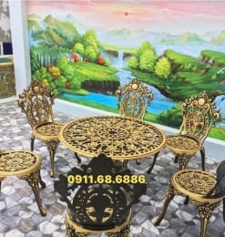 Bàn ghế sân vườn