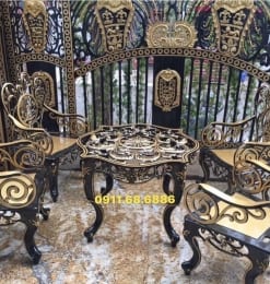 Bàn ghế sân vườn