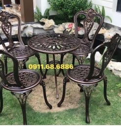 Bàn ghế sân vườn